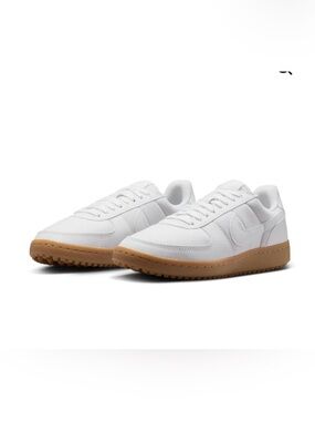 Nike Field General size 9